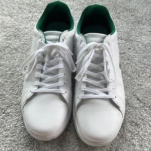 Like new, Lacoste 10.5 Hydez.